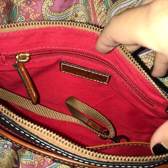 Dooney and Bourke cross body - Picture 6 of 8